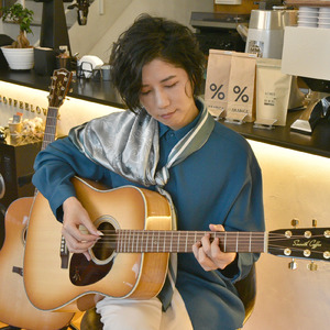 曰本女人裸体性做爰
